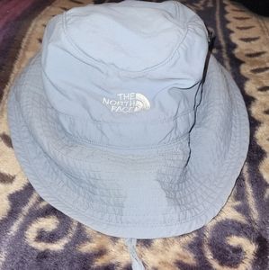 The north face bucket hat
